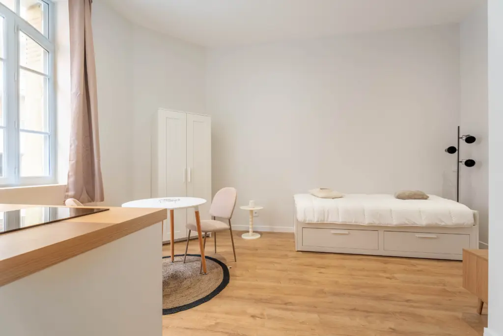 Investissement studio Beaujolais