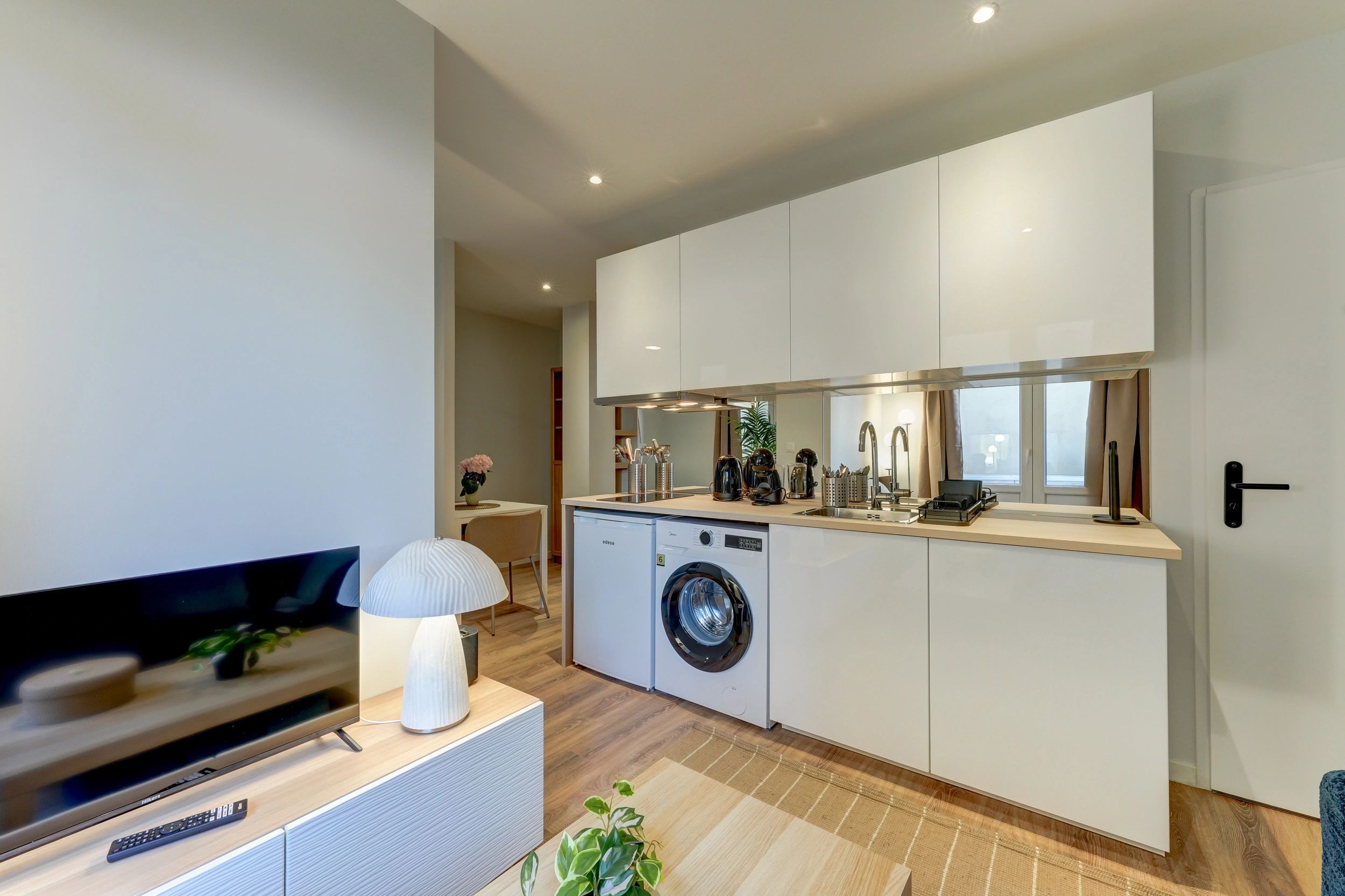 Investissement Lyon 7 T1 Bis meublé