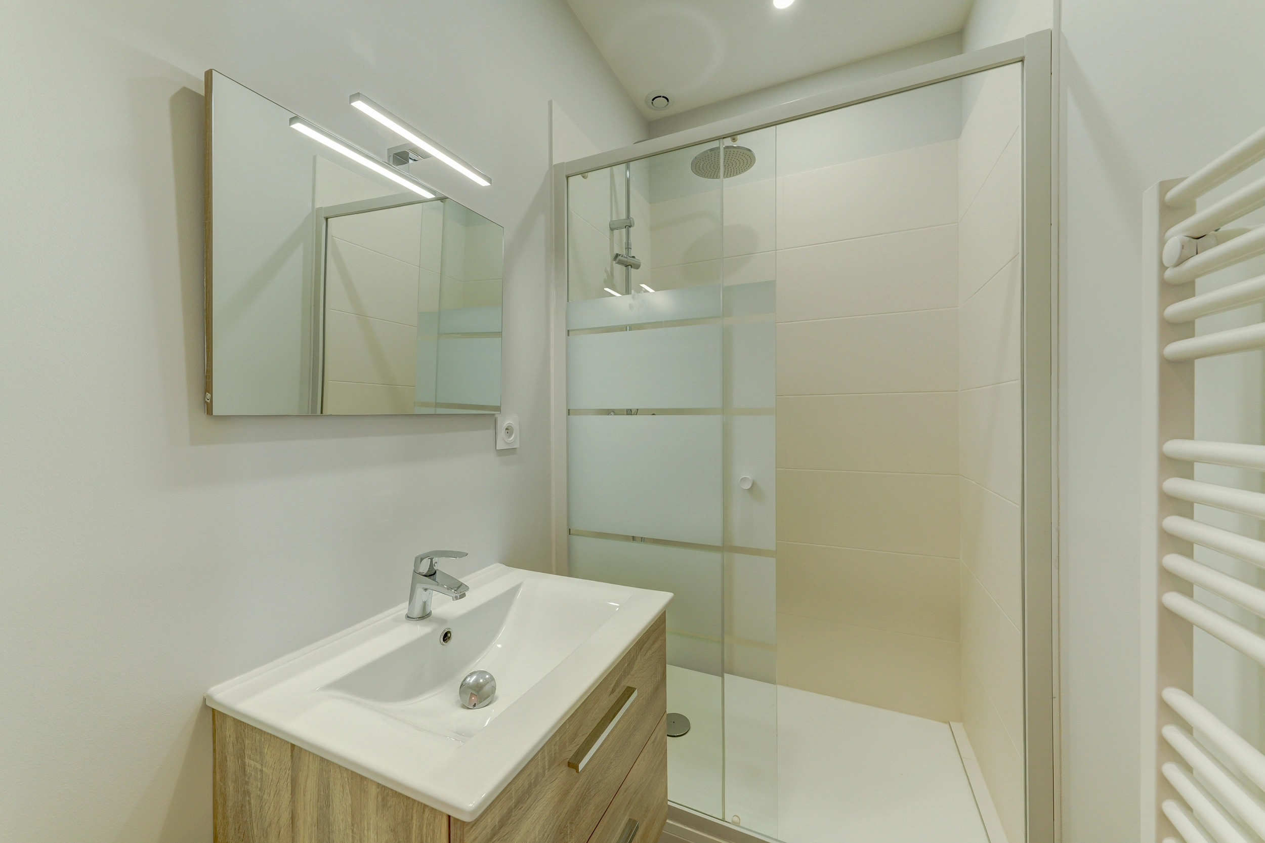 Investissement studio meublé Lyon 9 Catanéo