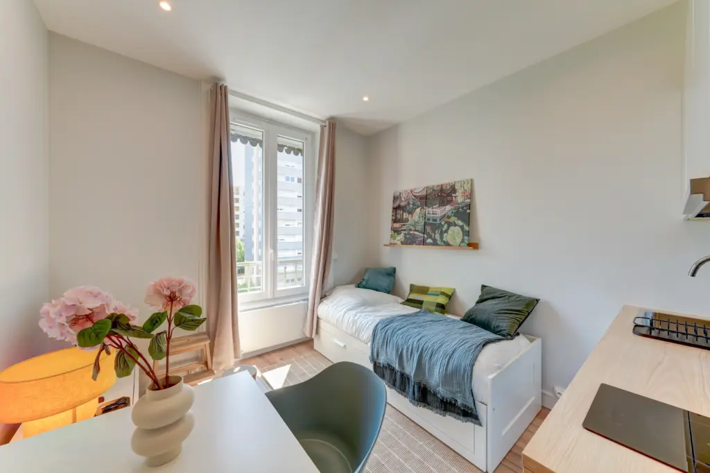 Studio Villeurbanne proche du métro A